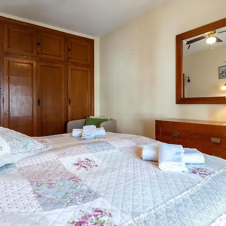 Semesterbostad Casa Pueblo Lopez Fuengirola